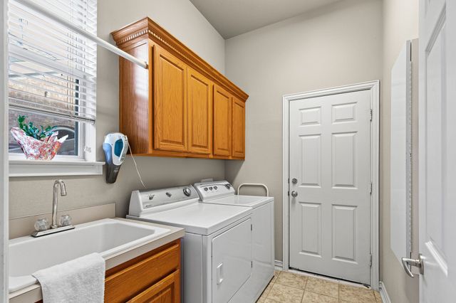 6407 Daisy Drive, Denton, TX 76208