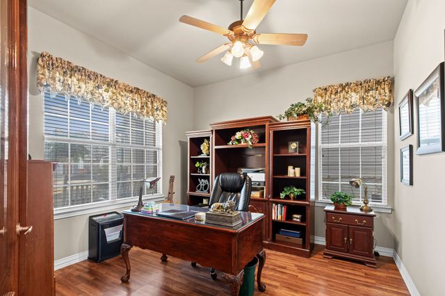 6407 Daisy Drive, Denton, TX 76208