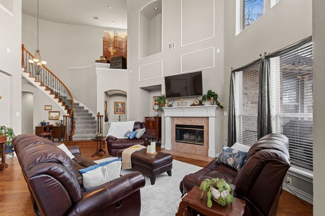 6407 Daisy Drive, Denton, TX 76208