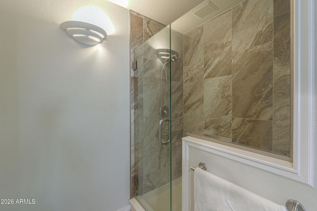 Image 25 of property listing at 5830 E MCKELLIPS Road 27, Mesa, AZ 85215