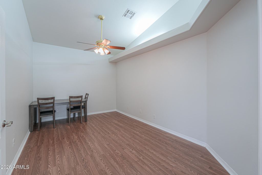 Image 28 of property listing at 5830 E MCKELLIPS Road 27, Mesa, AZ 85215