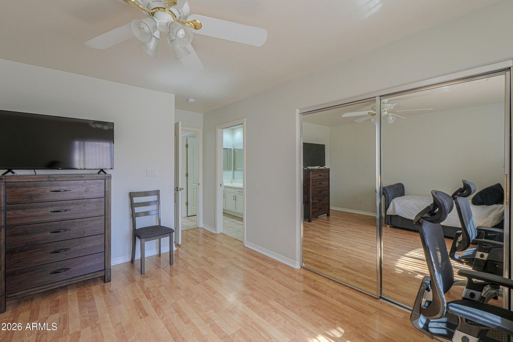 Image 32 of property listing at 5830 E MCKELLIPS Road 27, Mesa, AZ 85215