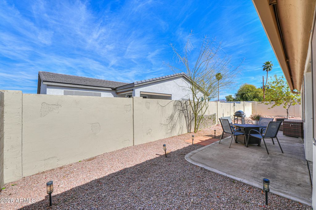 Image 38 of property listing at 5830 E MCKELLIPS Road 27, Mesa, AZ 85215