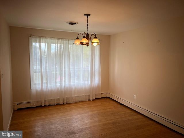 3601 S 14TH ST S, Alexandria, VA 22302