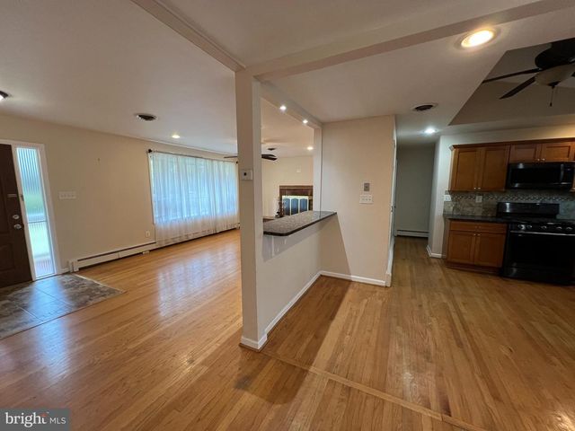 3601 S 14TH ST S, Alexandria, VA 22302