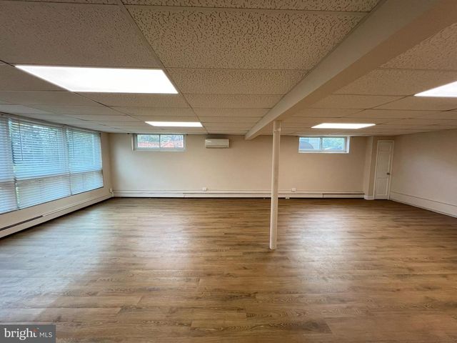 3601 S 14TH ST S, Alexandria, VA 22302