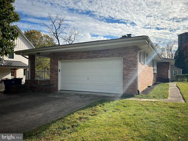 3601 S 14TH ST S, Alexandria, VA 22302
