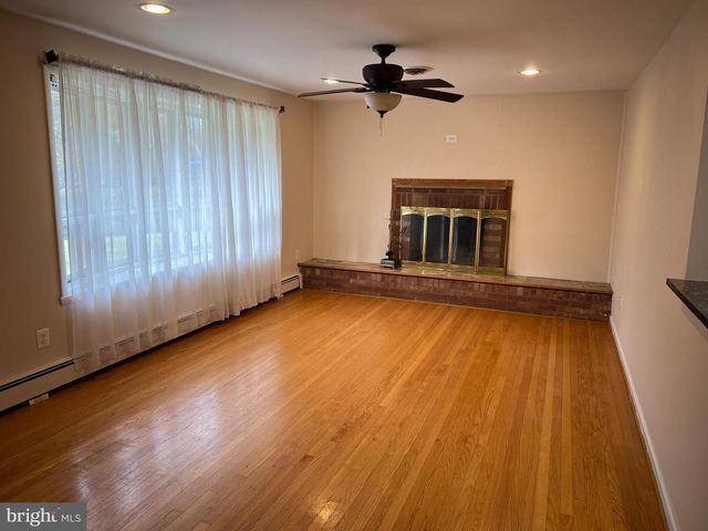3601 S 14TH ST S, Alexandria, VA 22302