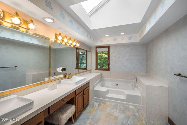 5157 Olde Ridge Road, Sylvania, OH 43560
