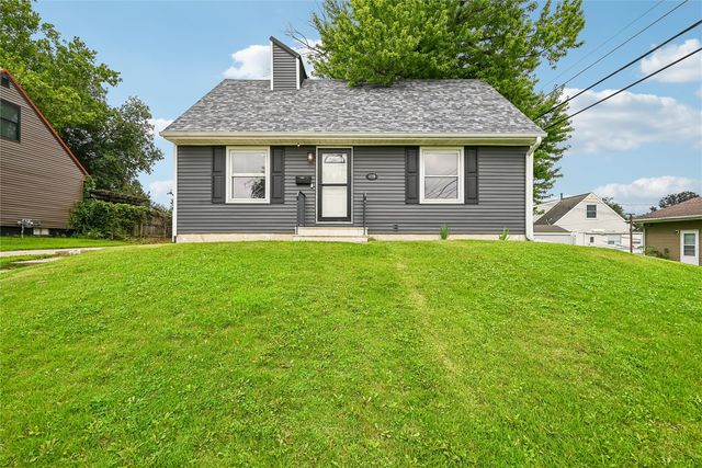 119 Heath Street NW, Cedar Rapids, IA 52405