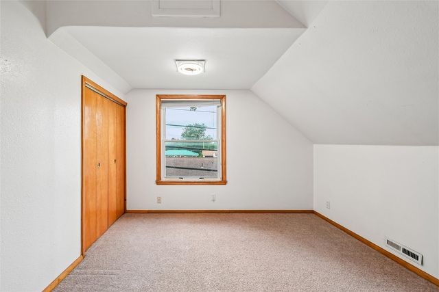119 Heath Street NW, Cedar Rapids, IA 52405