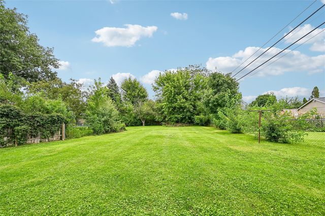 119 Heath Street NW, Cedar Rapids, IA 52405