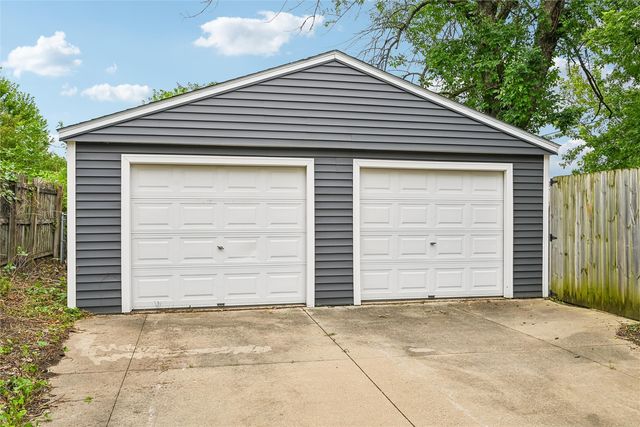 119 Heath Street NW, Cedar Rapids, IA 52405