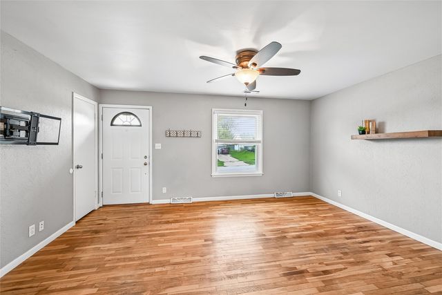 119 Heath Street NW, Cedar Rapids, IA 52405