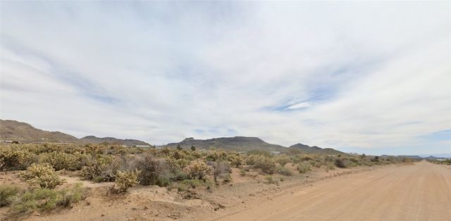 Lot 15 N2 N Bowie Road, Golden Valley, AZ 86413