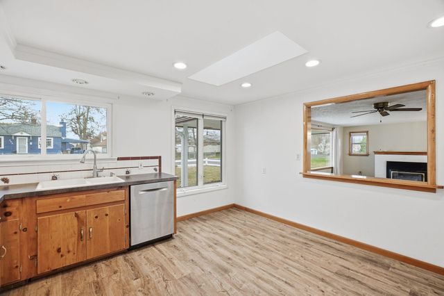 554 E North Ave, Spokane, WA 99207