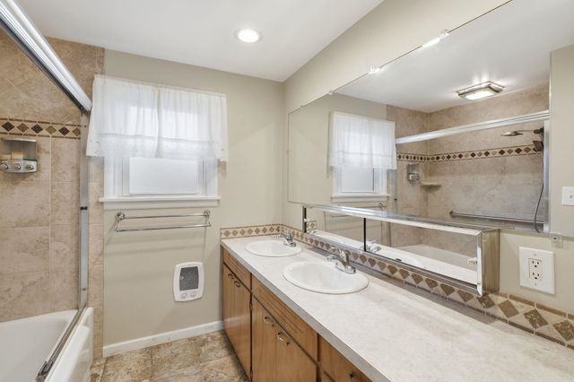 554 E North Ave, Spokane, WA 99207