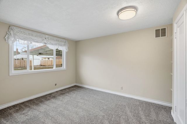 554 E North Ave, Spokane, WA 99207