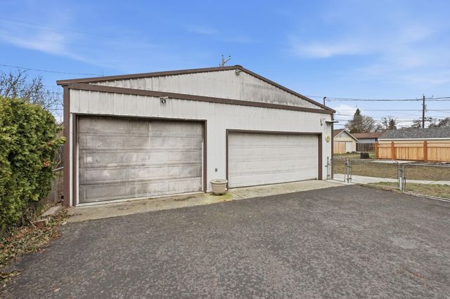 554 E North Ave, Spokane, WA 99207