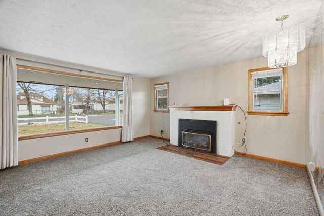 554 E North Ave, Spokane, WA 99207