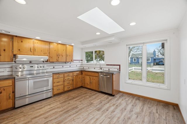 554 E North Ave, Spokane, WA 99207