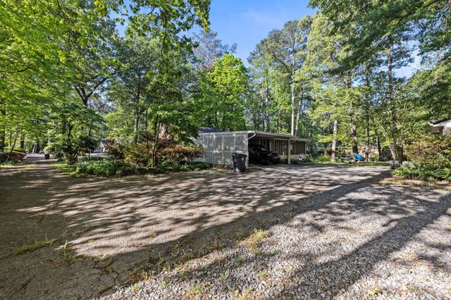 301 Woodland Drive, La Fayette, GA 30728