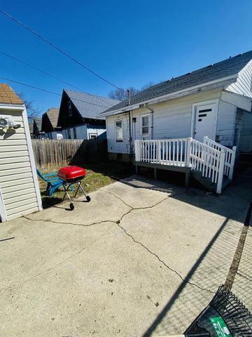 2847 N 36th STREET, Milwaukee, WI 53210