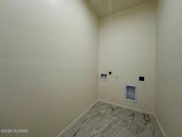 62 Circulo Cortez, Rio Rico, AZ 85648