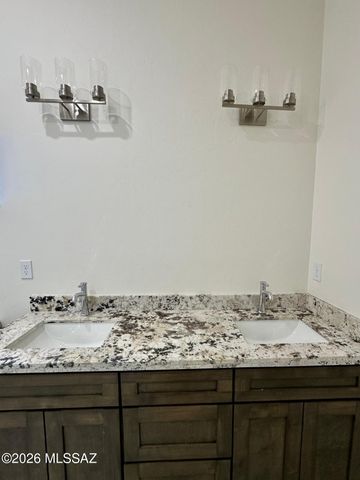 62 Circulo Cortez, Rio Rico, AZ 85648