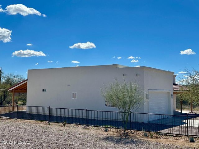 62 Circulo Cortez, Rio Rico, AZ 85648
