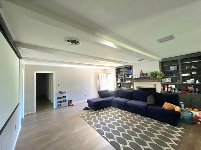 2318 Oxford Street, Bryan, TX 77802