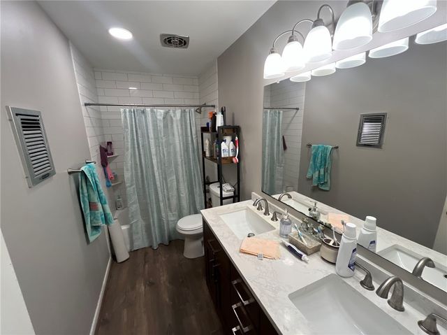 2318 Oxford Street, Bryan, TX 77802