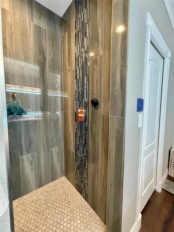 218 N Avenue A, Freeport, TX 77541