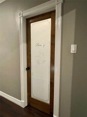 218 N Avenue A, Freeport, TX 77541