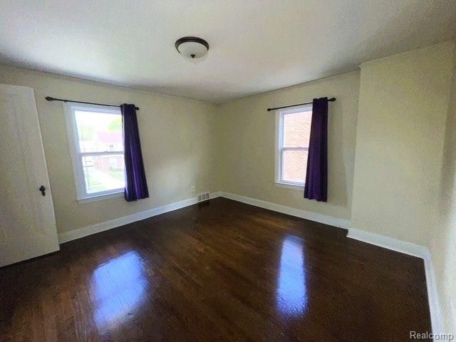 16842 Greenview Avenue, Detroit, MI 48219