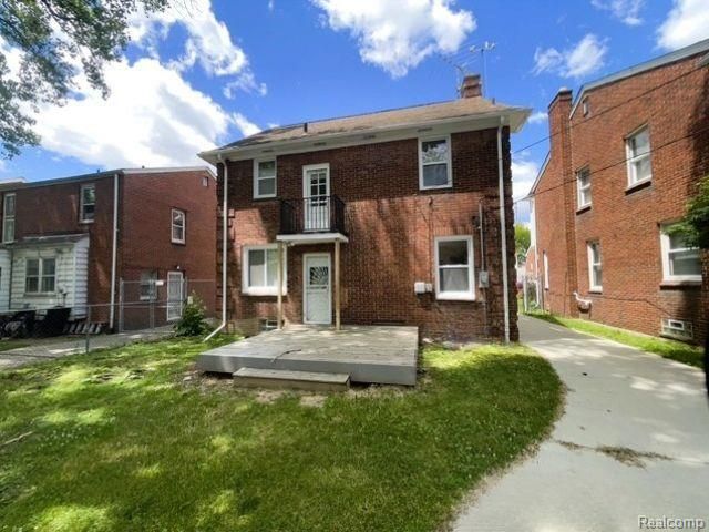 16842 Greenview Avenue, Detroit, MI 48219