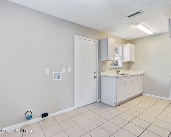 1901 PULLMAN Court, Jacksonville, FL 32209