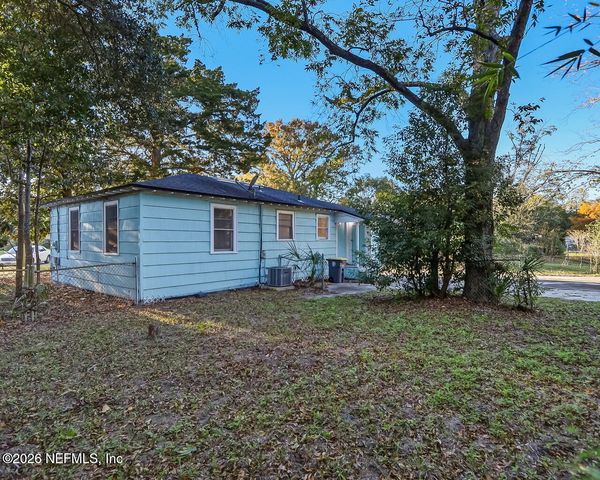 1901 PULLMAN Court, Jacksonville, FL 32209