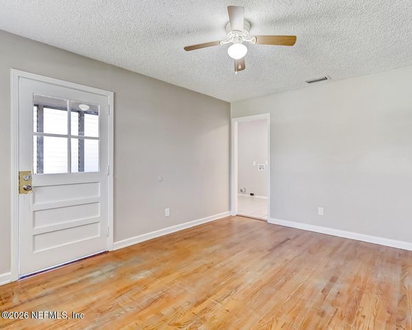 1901 PULLMAN Court, Jacksonville, FL 32209