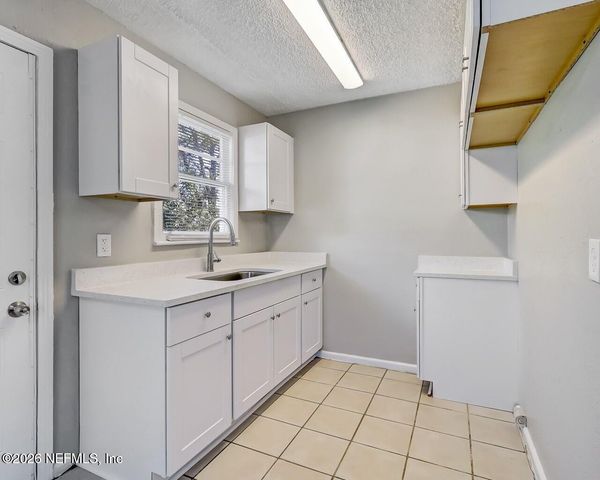 1901 PULLMAN Court, Jacksonville, FL 32209