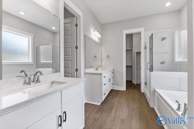 7529 Speckle Belly Boulevard, Owens Cross Roads, AL 35763