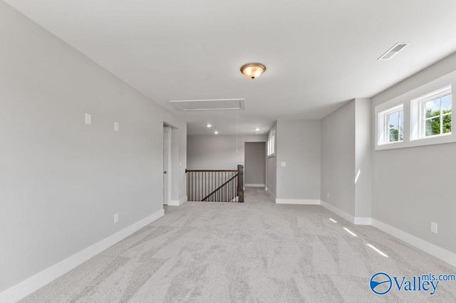 7529 Speckle Belly Boulevard, Owens Cross Roads, AL 35763