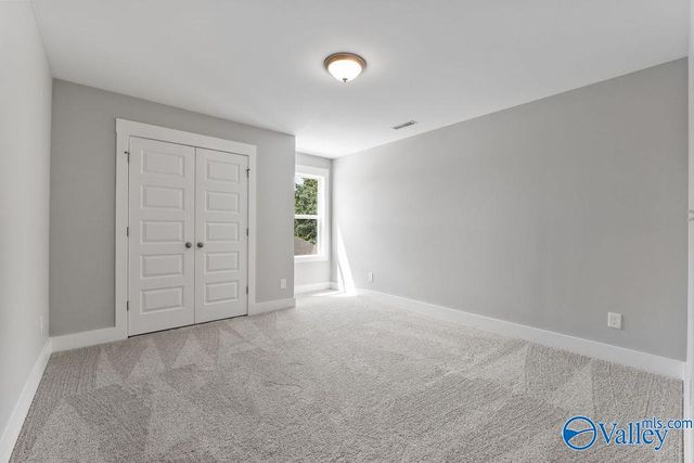7529 Speckle Belly Boulevard, Owens Cross Roads, AL 35763