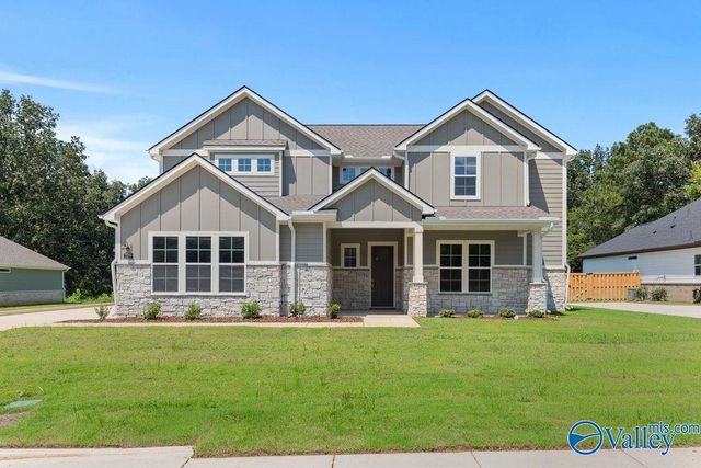 7529 Speckle Belly Boulevard, Owens Cross Roads, AL 35763