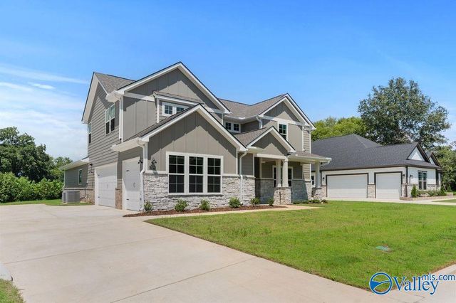7529 Speckle Belly Boulevard, Owens Cross Roads, AL 35763