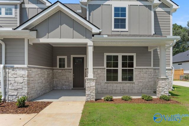 7529 Speckle Belly Boulevard, Owens Cross Roads, AL 35763