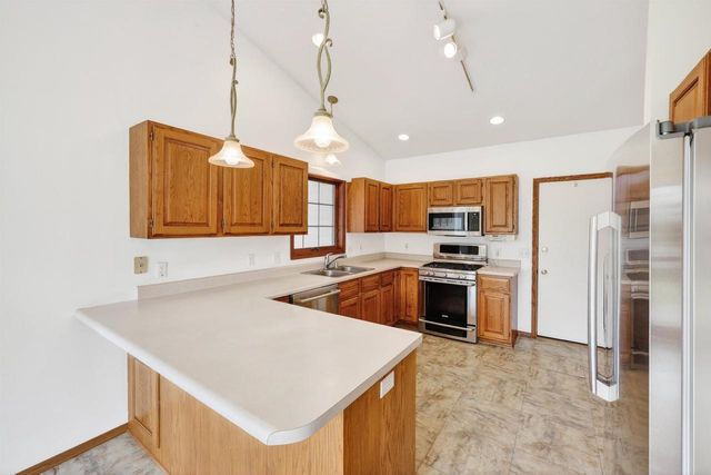 3781 TOKEN Road, Deforest, WI 53532