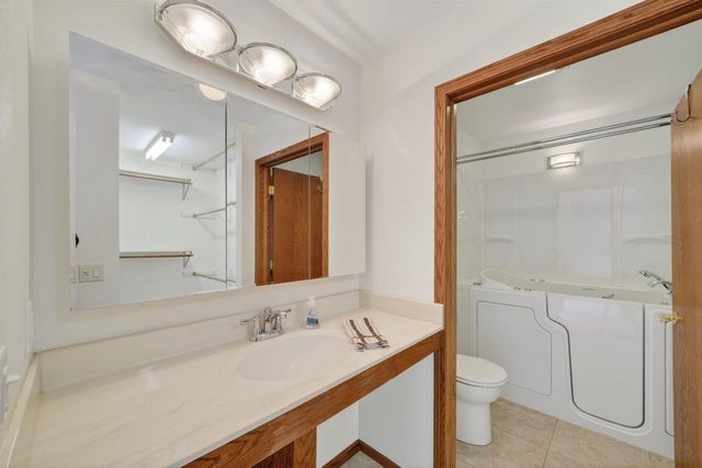 3781 TOKEN Road, Deforest, WI 53532