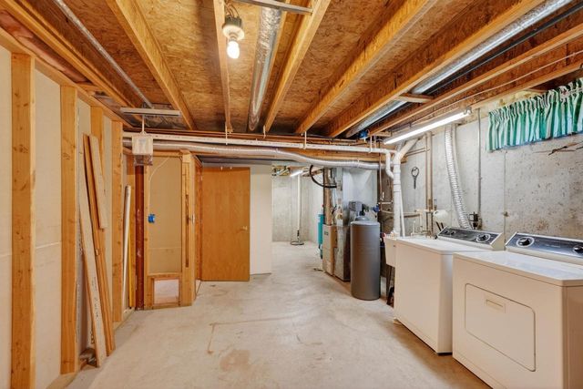 3781 TOKEN Road, Deforest, WI 53532