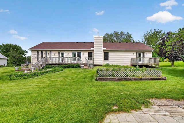 3781 TOKEN Road, Deforest, WI 53532